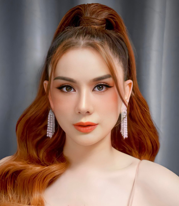 Nữ ca sĩ cũng thừa nhận rằng hôn nhân tan vỡ do cả hai cùng có lỗi.