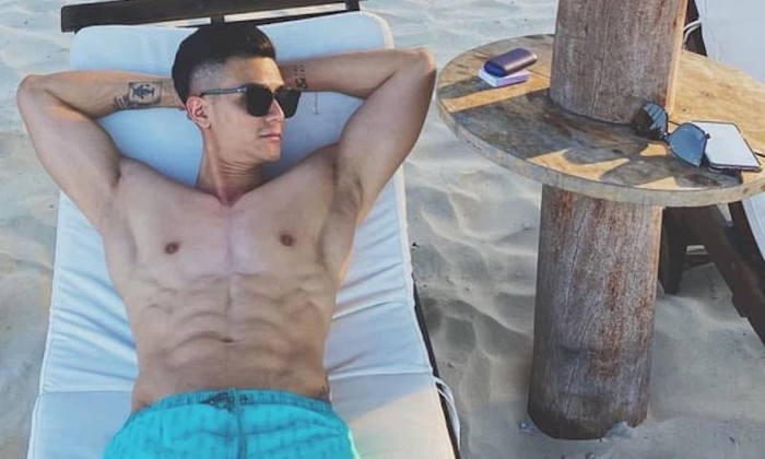 Một trong những nam thần của làng giải trí Việt không thể không nhắc đến chính là Vĩnh Thụy. Là người mẫu nam hàng đầu showbiz, thế nên hình thể của Vĩnh Thụy cũng không thể chê vào đâu được. 