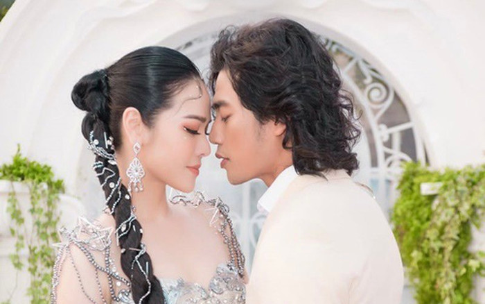 Đường tình duyên đầy 'sóng gió' của ca sĩ Nhật Kim Anh Ảnh 2