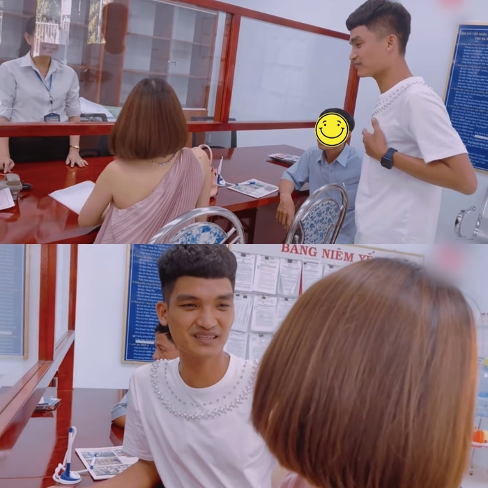 Mạc Văn Khoa bồi hồi trong ngày đăng ký giấy kết hôn với vợ.