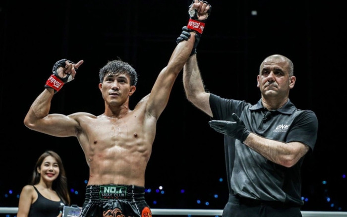 Duy Nhất xuất sắc thắng võ sĩ Thái Lan: Từ nhường đai The Champion đến HCV SEA Games 31 Ảnh 2