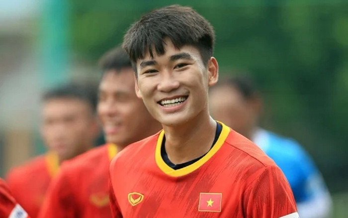 Học vấn đáng ngưỡng mộ của 'người hùng' đưa U23 Viêt Nam vô địch SEA Game 31 Ảnh 2