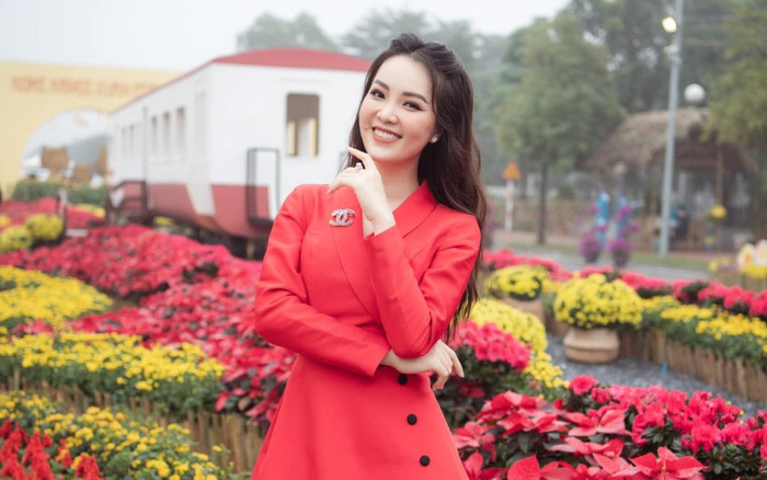 Học vấn đáng nể của MC Thuỵ Vân - người 'cầm trịch' lễ bế mạc SEA Game 31 Ảnh 2