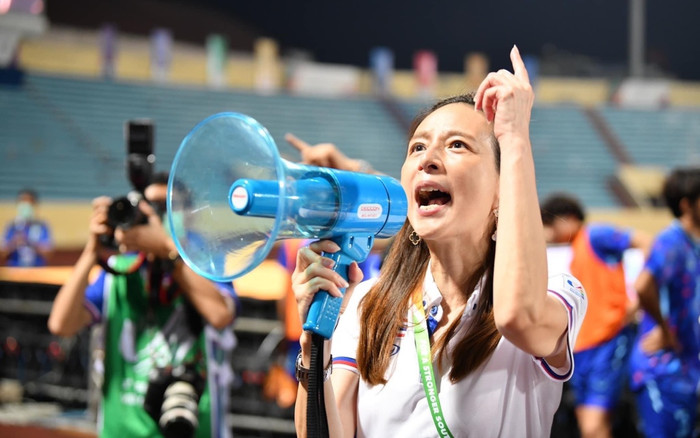 Đẳng cấp của Madam Pang: Làm trưởng đoàn chỉ bỏ tiền lo cho đội, không chia tiền thưởng Ảnh 2