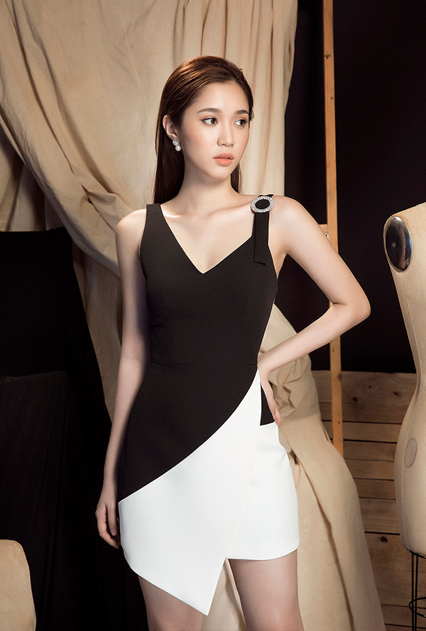 Quỳnh Hương - 'phiên bản ngây thơ của Ngọc Trinh', chân dài nóng bỏng một thời giờ ra sao? Ảnh 5