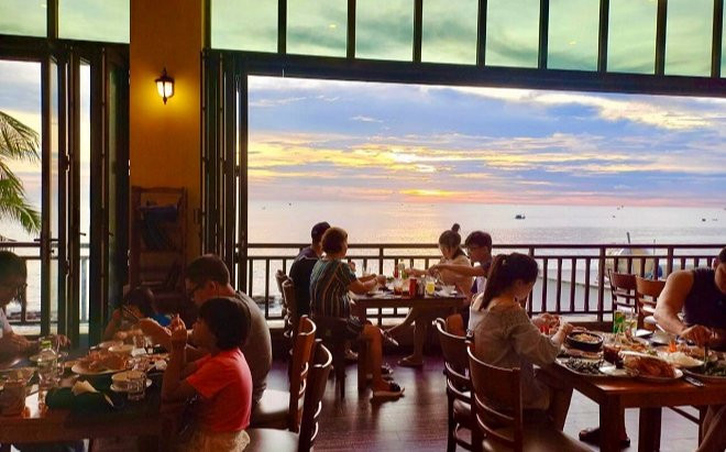 Top những nhà hàng được dân local 'mách nước' khi đi du lịch Phú Quốc Ảnh 2