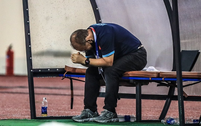 Người đại diện Lee Dong-jun: 'Lúc nào ông Park cũng bị áp lực, kể cả những trận đấu rất nhỏ' Ảnh 2