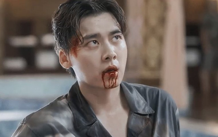 Nhọ như Lý Dịch Phong: Bị đánh tơi tả từ phim này sang phim khác, netizen thương xót vì hỏng hết mặt tiền Ảnh 2