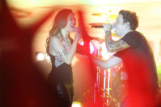 Mỹ Tâm từng được nhóm nhạc Rock thế giới khen ngợi tài năng sau màn song ca cùng nhau Ảnh 4