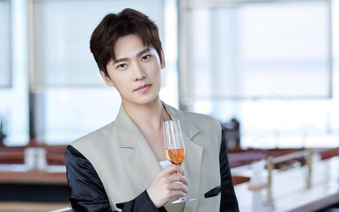 Dương Dương có đang làm tốt khi chuyển hướng từ ngôi sao thần tượng sang diễn viên thực lực? Ảnh 2