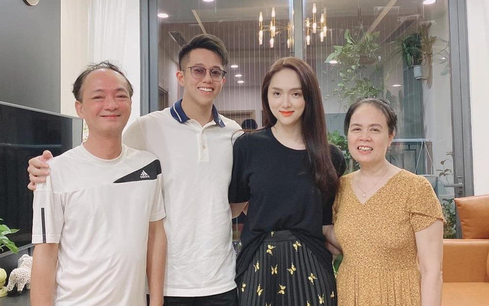 Mối quan hệ giữa Hương Giang và mẹ Matt Liu ra sao? Ảnh 2