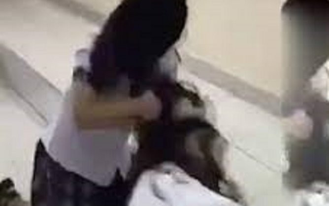 Một nữ sinh nghi bị bạn cùng lớp rạch mặt vì... được điểm cao sau kỳ thi học kỳ 2 Ảnh 2