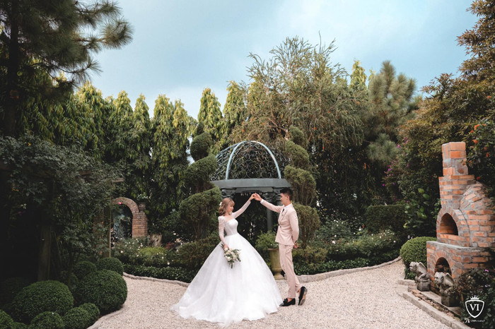 Video đám cưới đạt top 1 trending, Mạc Văn Khoa chiêu đãi bộ ảnh cưới xinh 'ngất ngây' Ảnh 7