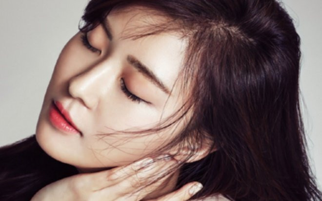 Phụ nữ sở hữu 4 nét tướng này càng lấy chồng muộn càng hạnh phúc, gia đình hòa thuận viên mãn Ảnh 2