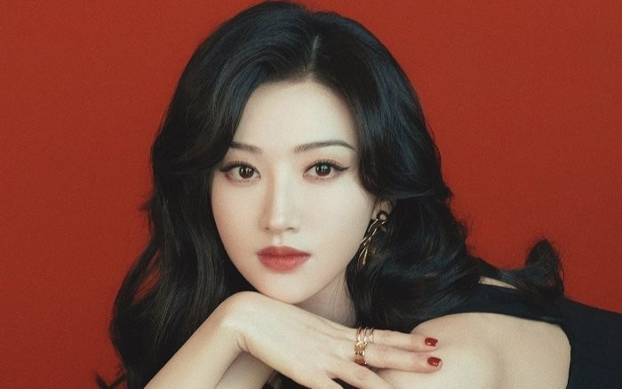 Cảnh Điềm gặp biến căng, lập tức bị một nhãn hàng lớn cho 'bay màu' Ảnh 2