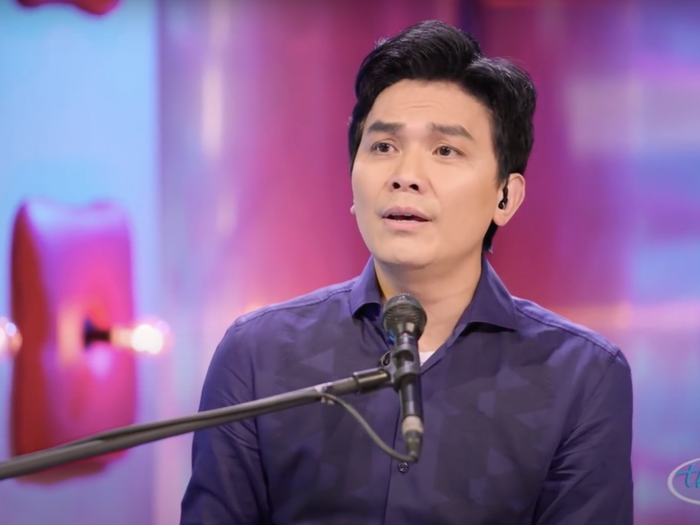 Mạnh Quỳnh 