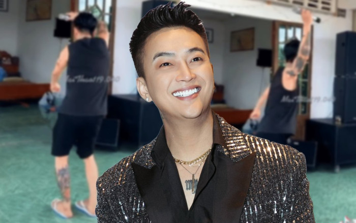 Từng gây bão một thời khi vừa hát vừa xoay mic đỉnh cao, nhưng nay TiTi (HKT) xoay theo kiểu gì lạ lắm! Ảnh 2