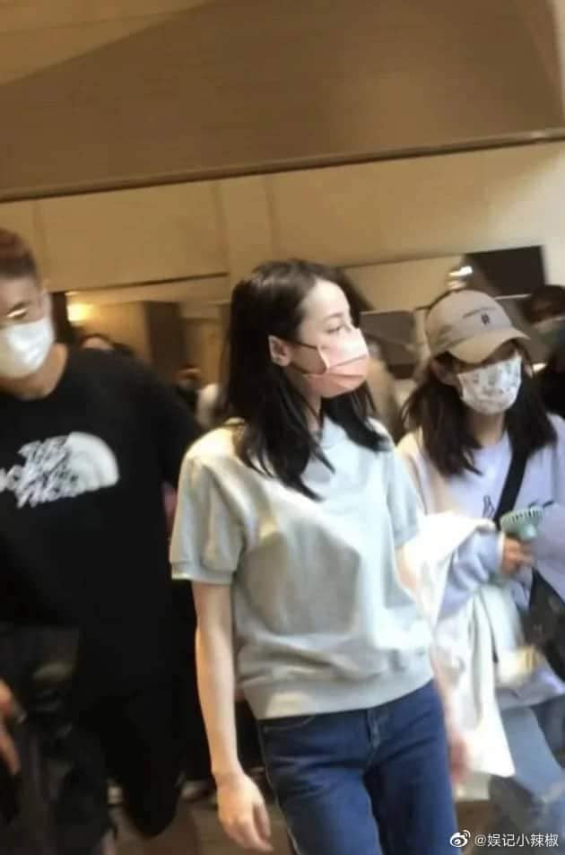 Lộ tạo hình của Địch Lệ Nhiệt Ba trong Công Tố Tinh Anh, có gì mà khiến khán giả lo lắng? Ảnh 5