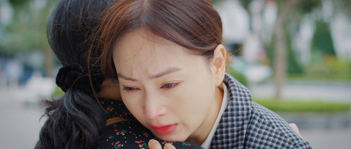 Phân cảnh xúc động của Khánh và bà Nga hứa hẹn sẽ là một điểm nhấn của tập 25.