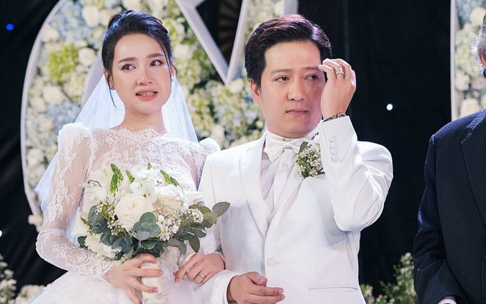 Những sao Việt bật khóc trong lễ cưới Ảnh 2