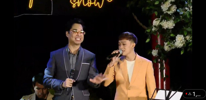 Hậu được danh ca Ngọc Sơn uốn nắn, giọng hát Hồ Văn Cường liệu còn bị chê bai? Ảnh 4