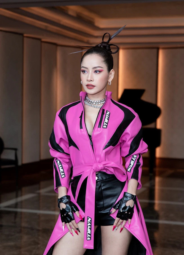 Chi Pu sẵn sàng thay đổi hình tượng quý cô để phù hợp với các vũ công tại chương trình