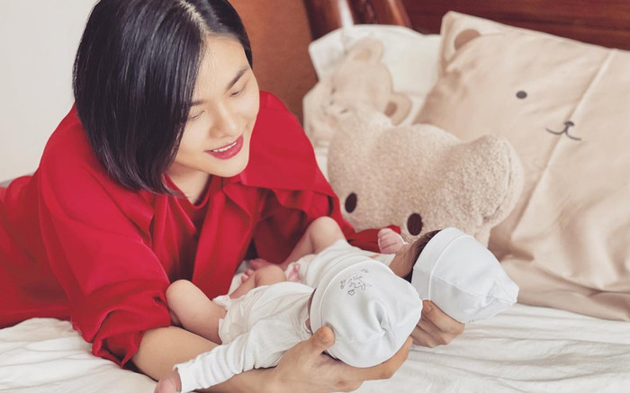 Vân Trang mạnh dạn tuyên bố một điều khi thấy cặp song sinh 7 tháng tuổi làm hành động này Ảnh 2