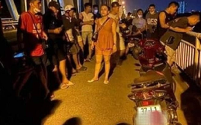 Cô gái trẻ bỏ lại xe trên cầu Bến Thủy rồi 'biến mất' bí ẩn trong đêm Ảnh 2