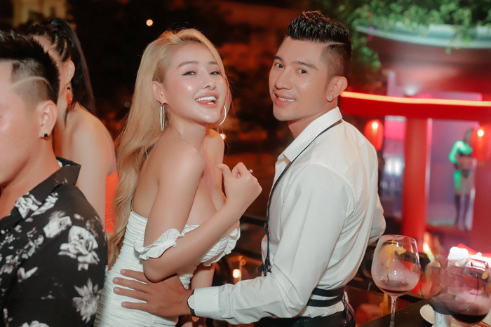 Ngân 98 tiếp tục có phát ngôn gây sốc chuyện cưới xin: 'Tôi không ham cưới, cưới sớm làm chi cho khổ' Ảnh 5