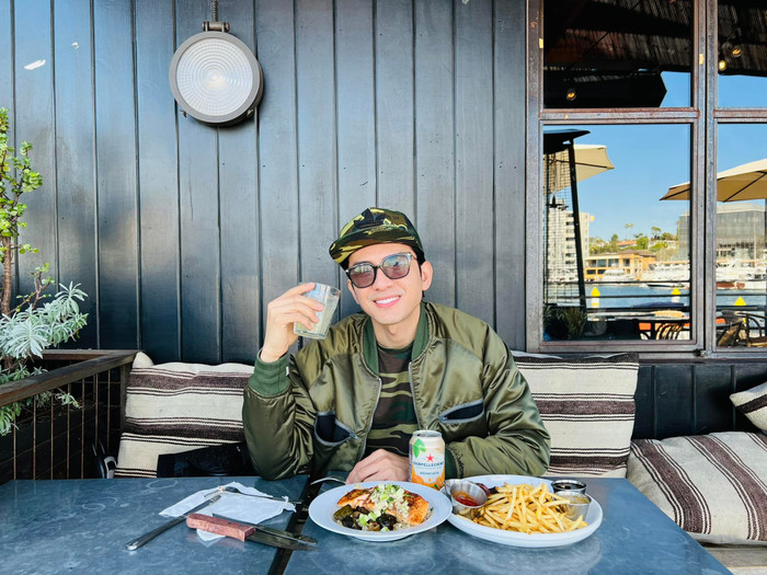 Tiết lộ lý do khiến Đan Trường 'trẻ mãi không già' ở độ tuổi U50 Ảnh 8