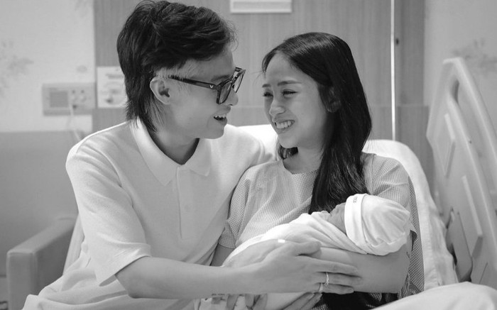 Con gái Minh Nhựa chia sẻ khoảng thời gian ở cữ 1 tháng, tiết lộ lý do công khai diện mạo nhóc tỳ sớm Ảnh 2