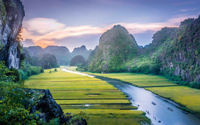 Mùa hè này nhất định phải đến Ninh Bình - bởi vẻ đẹp không thể rời mắt Ảnh 2