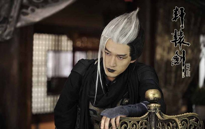 Fan không nhận ra nam thần Hồ Ca với màn tạo hình 'có một không hai'. 