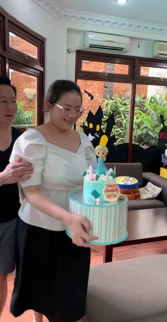 Phan Như Thảo từng có thời gian tăng cân không kiểm soát