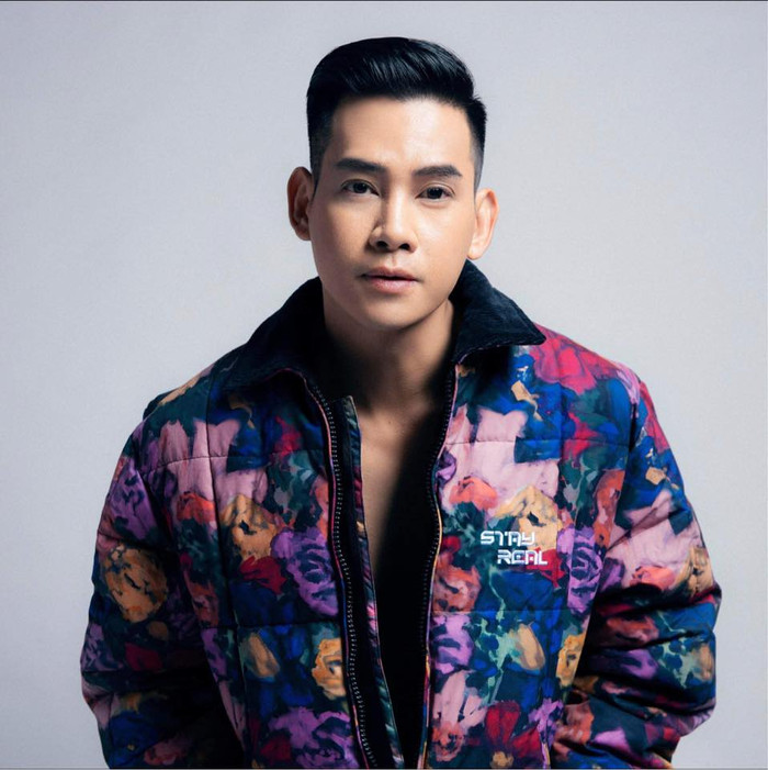 Nam ca sĩ đang làm việc chăm chỉ để có thể đón con gái sang Mỹ