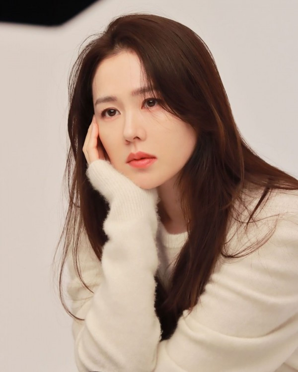 Những mỹ nhân không tuổi của Kbiz: Song Hye Kyo, Son Ye Jin cũng phải thua người đẹp này Ảnh 10