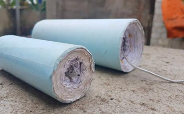 Chơi pháo tự chế, bé trai 14 tuổi dập nát, mất 2 ngón tay vì pháo tự chế Ảnh 2