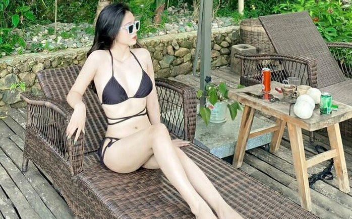 Chân dung vợ nóng bỏng của Vũ Tiến Long - 'người hùng' ghi bàn giúp U23 Việt Nam cầm hòa Hàn Quốc Ảnh 2