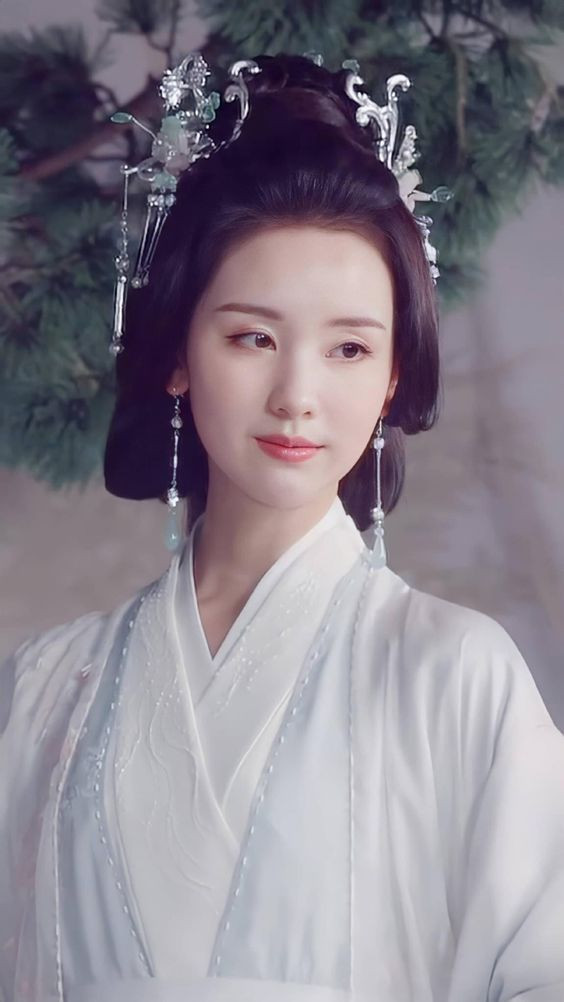 Rộ tin Viên Băng Nghiên chắc suất làm nền cho Dương Mịch nhưng đây mới là cái tên khiến netizen sốc nhất Ảnh 9