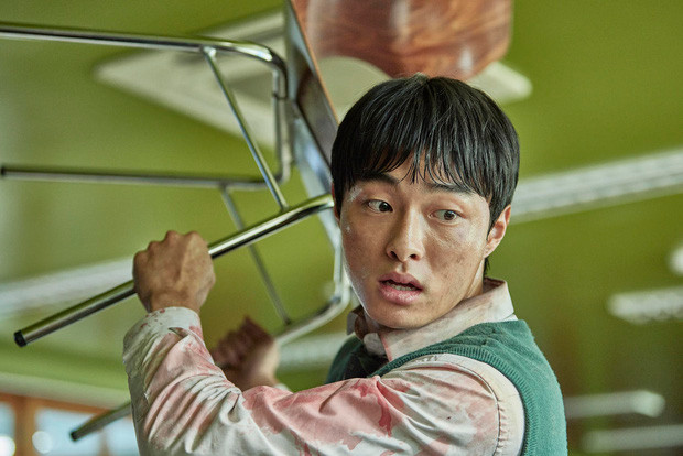 'Bom tấn' zombie học đường All Of Us Are Dead chính thức có phần 2: Cho Yi Hyun sẽ là nữ chính? Ảnh 8