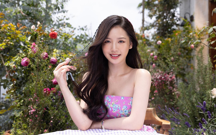 Điểm danh những mỹ nhân 10X visual đỉnh cao 'phá đảo' showbiz Việt Ảnh 2