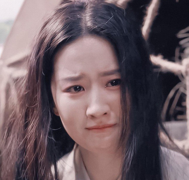 'Thần tiên tỷ tỷ' Lưu Diệc Phi ngày trở lại: Đến cái bóng cũng khiến người khác ganh tỵ Ảnh 9