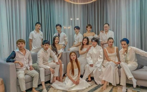 Tình bạn hơn thập kỉ trong showbiz của hội bạn thân 'Gia đình văn hóa' đáng ngưỡng mộ Ảnh 2