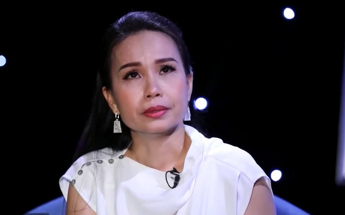 Cẩm Ly hiếm hoi trải lòng về cuộc sống hôn nhân, bật khóc vì con: 'Tôi sợ một ngày con sẽ rời xa mình' Ảnh 2