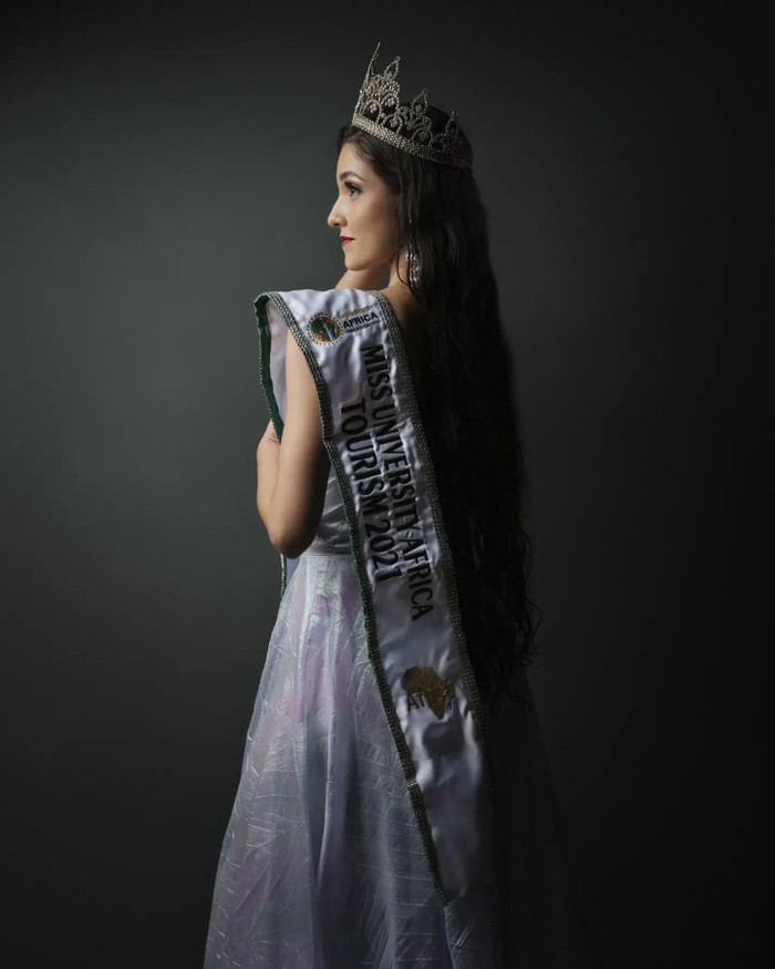 Body mỏng như giấy của dải sash Seychelles 'góp vui' tại Miss Universe sau 27 năm vắng bóng Ảnh 5