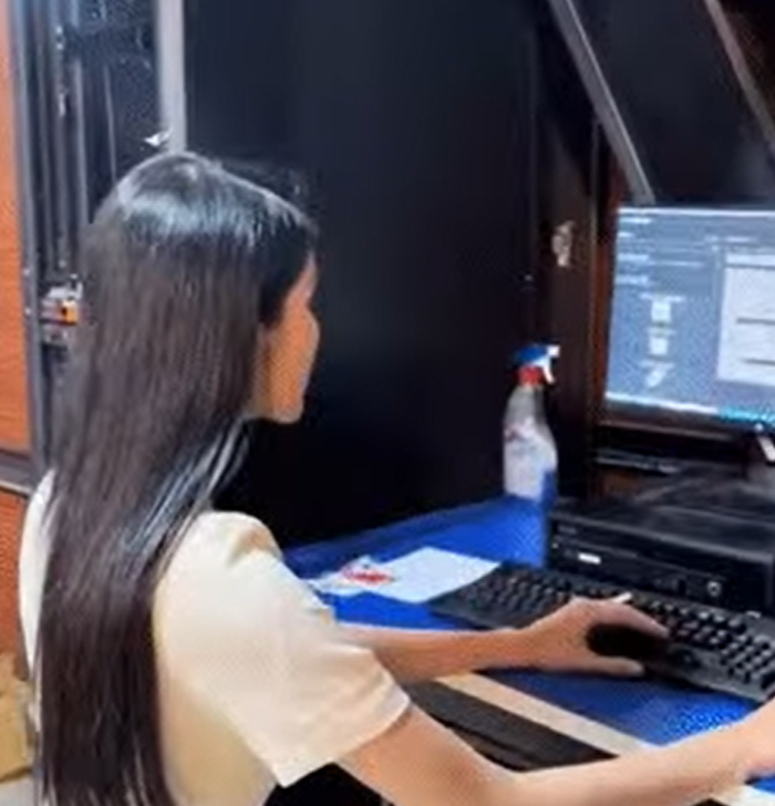 'Á hậu học giỏi' Phương Anh tiết lộ một ngày đi làm tại VTV, sẽ bị mắng nếu thiếu vật này Ảnh 7