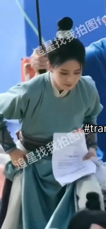 Bạch Lộc xuất hiện xinh xắn trên phim trường Ninh An Như Mộng nhưng bị chê già Ảnh 3