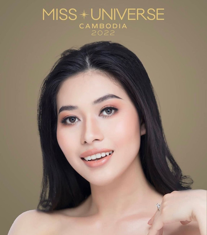 Người đẹp Campuchia đeo nạng gỗ trình diễn dạ hội: Cô gái truyền cảm hứng nhất làng hoa hậu Ảnh 15