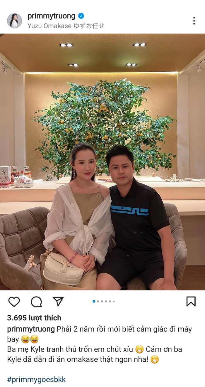 Hình ảnh hạnh phúc, vui vẻ của 2 vợ chồng trốn nhóc tỳ tận hưởng chuyến du lịch.