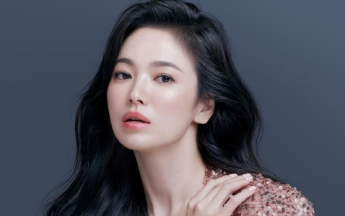 Song Hye Kyo: Lúc nhỏ khổ sở lang bạt khắp nơi, lớn lên thương ai cũng không trọn vẹn Ảnh 3